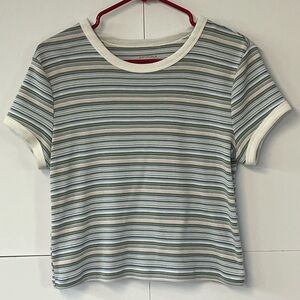 Women’s Arizona Jean Co. Classic Fit Striped Short Sleeve Shirt. Size Large.